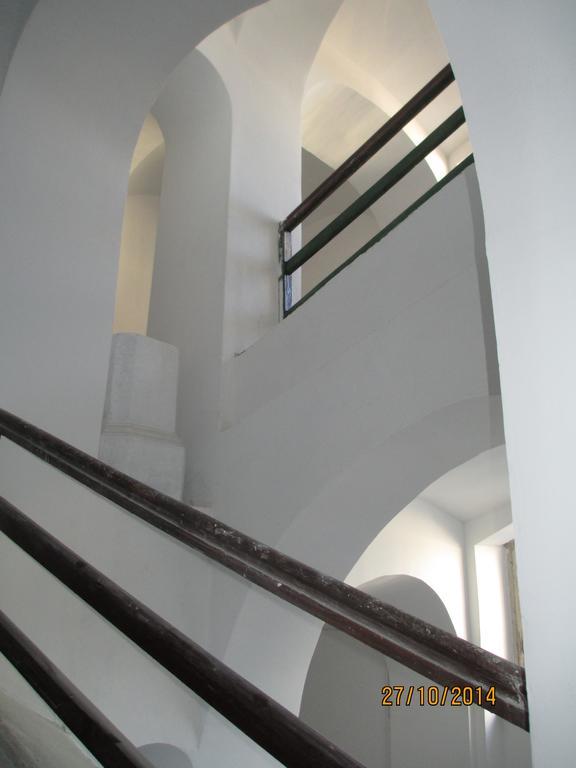 Apartment Mitskevycha Square 5 Lviv Exteriör bild